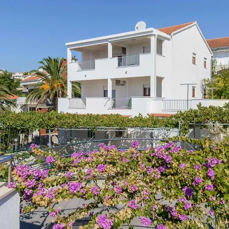 Lucija-2 By Interhome Apartmán